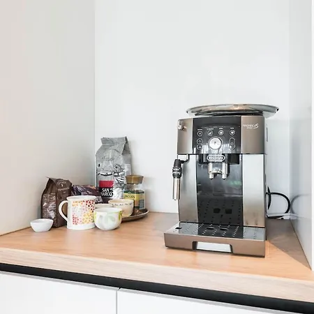 Belcanto 2 Bedroom Near The Opera House * ヴァルナ